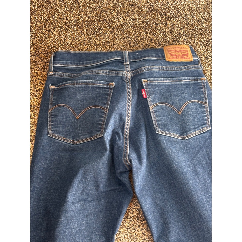 Levi's 710 Super Skinny Distressed cropped Jeans Dark‎ Wash Women's Size 29 - Picture 3 of 11